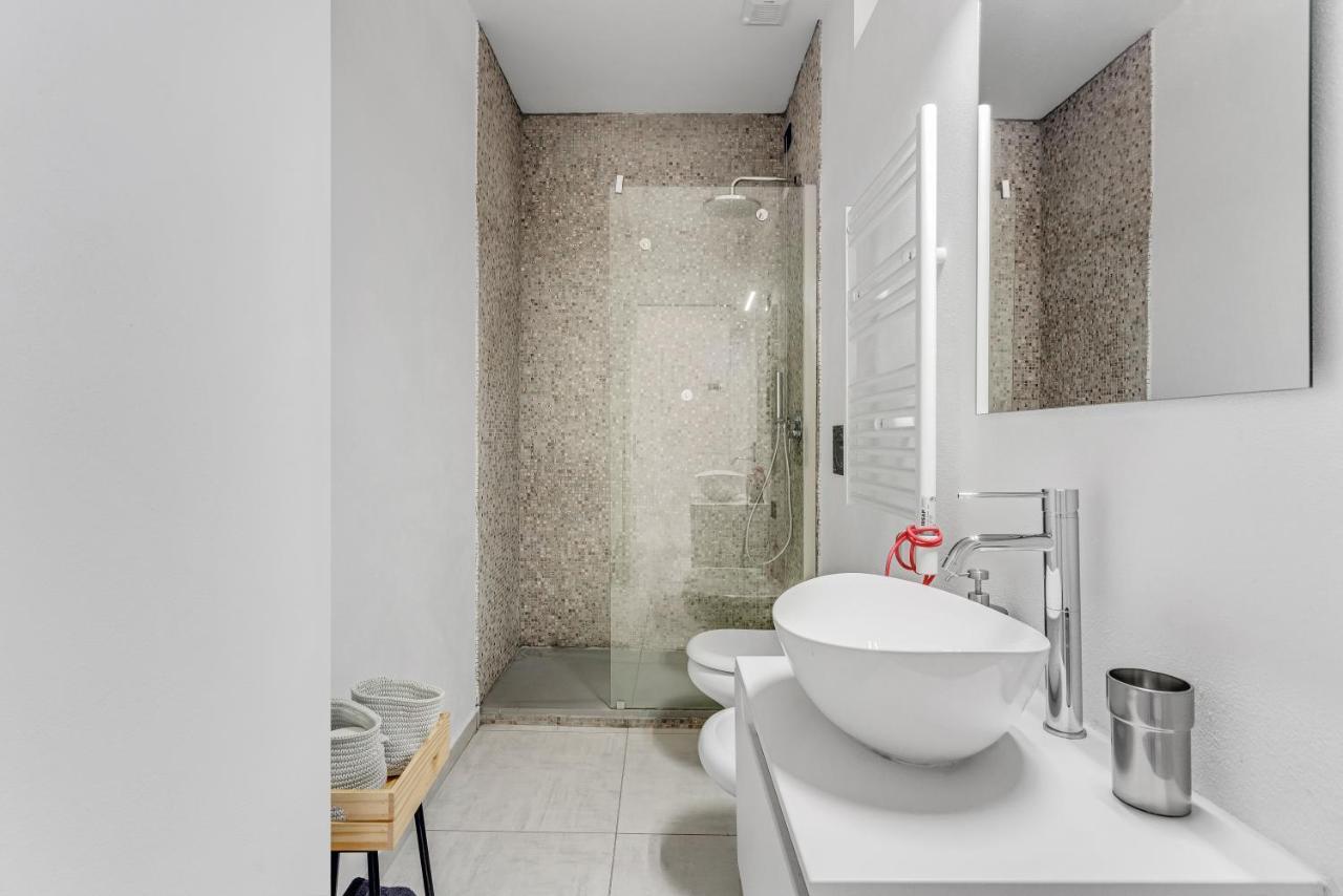 Metro M1 - Smart Home, Fast Free Wifi & Netflix Мілан Екстер'єр фото